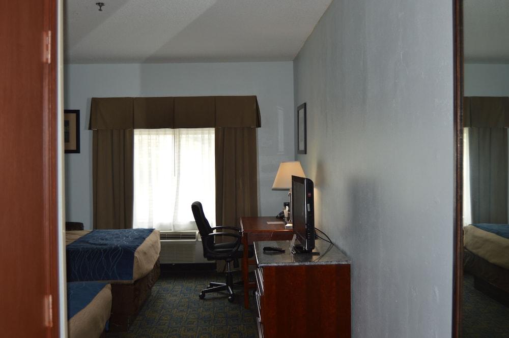 Comfort Inn & Suites Синсинати Екстериор снимка