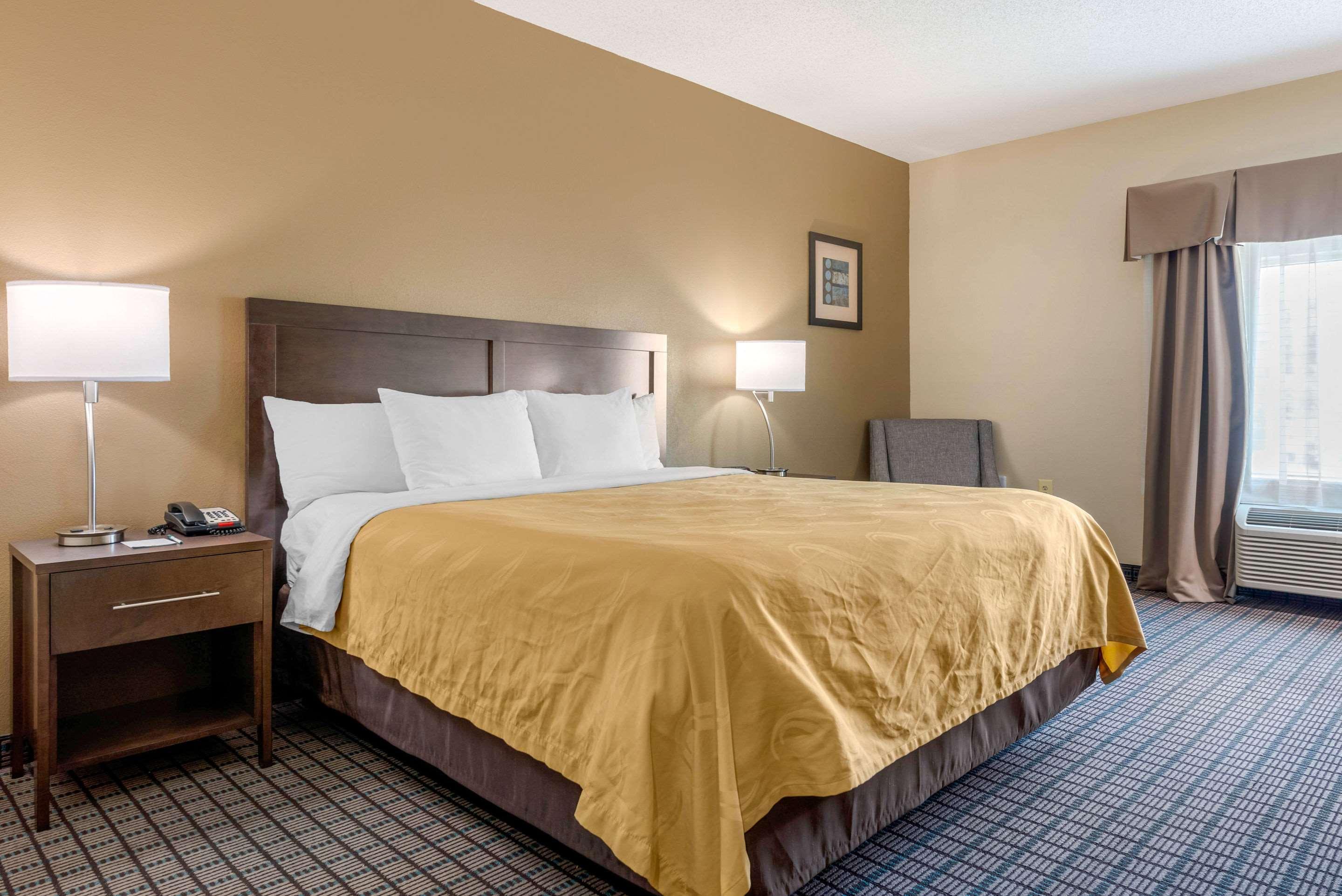 Comfort Inn & Suites Синсинати Екстериор снимка